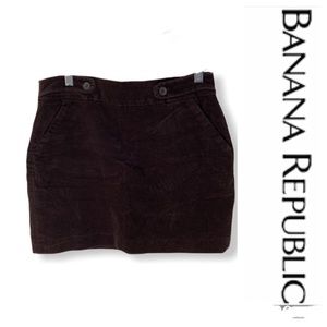 Banana Republic Brown corduroy mini skirt size 4